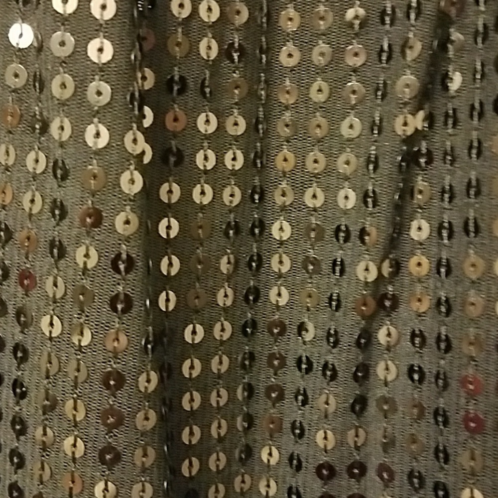 Dress - Picture 3 of 3